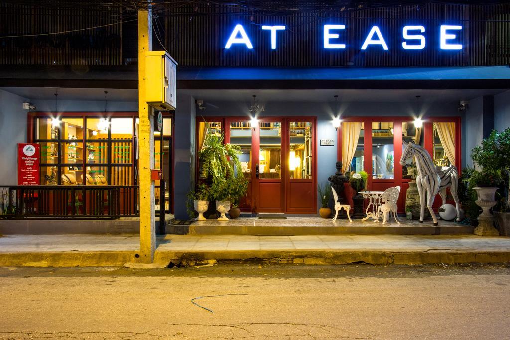 At Ease Bijou Hotel Chiang Mai Exterior foto