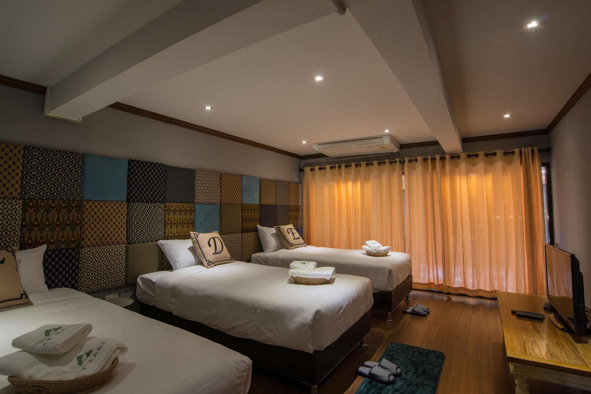 At Ease Bijou Hotel Chiang Mai Exterior foto