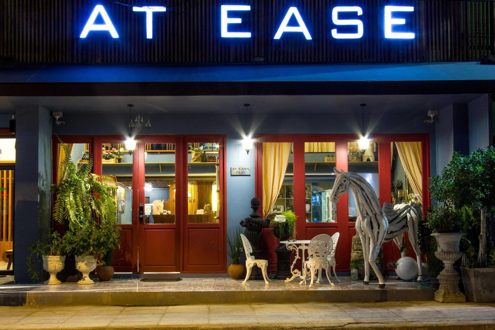 At Ease Bijou Hotel Chiang Mai Exterior foto